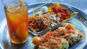Top 13 Các món ăn vặt ngon nhất ở chợ Phủ, Quốc Oai, Hà Nội