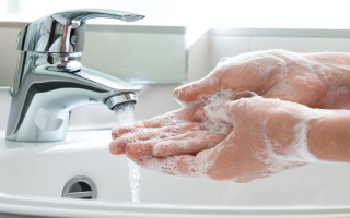 Top 6 Những sai lầm khi rửa tay mà ít người chú ý trong việc phòng bệnh viêm phổi cấp Corona